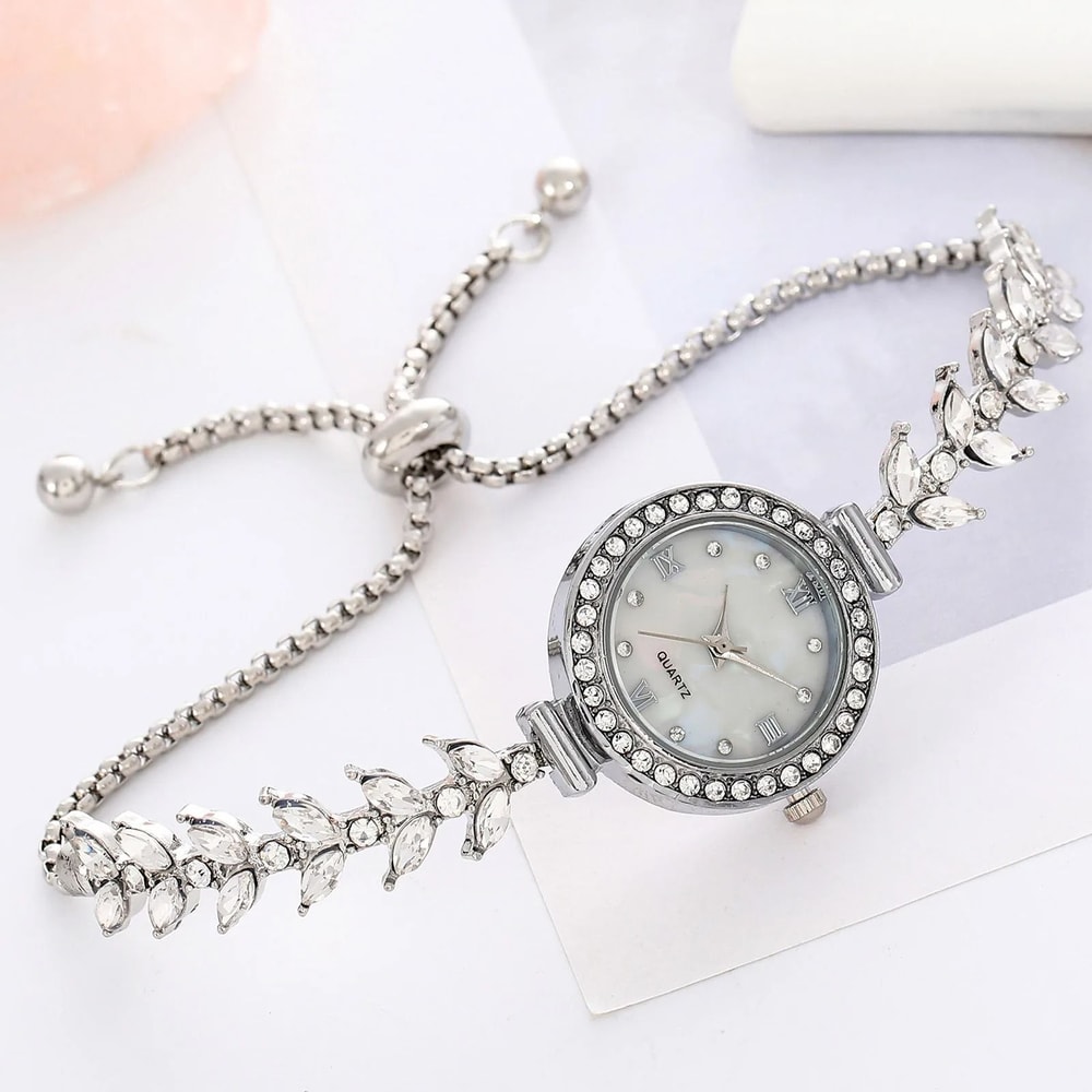 Womens Diamond Inlaid Quartz Crystal Wristwatch 3