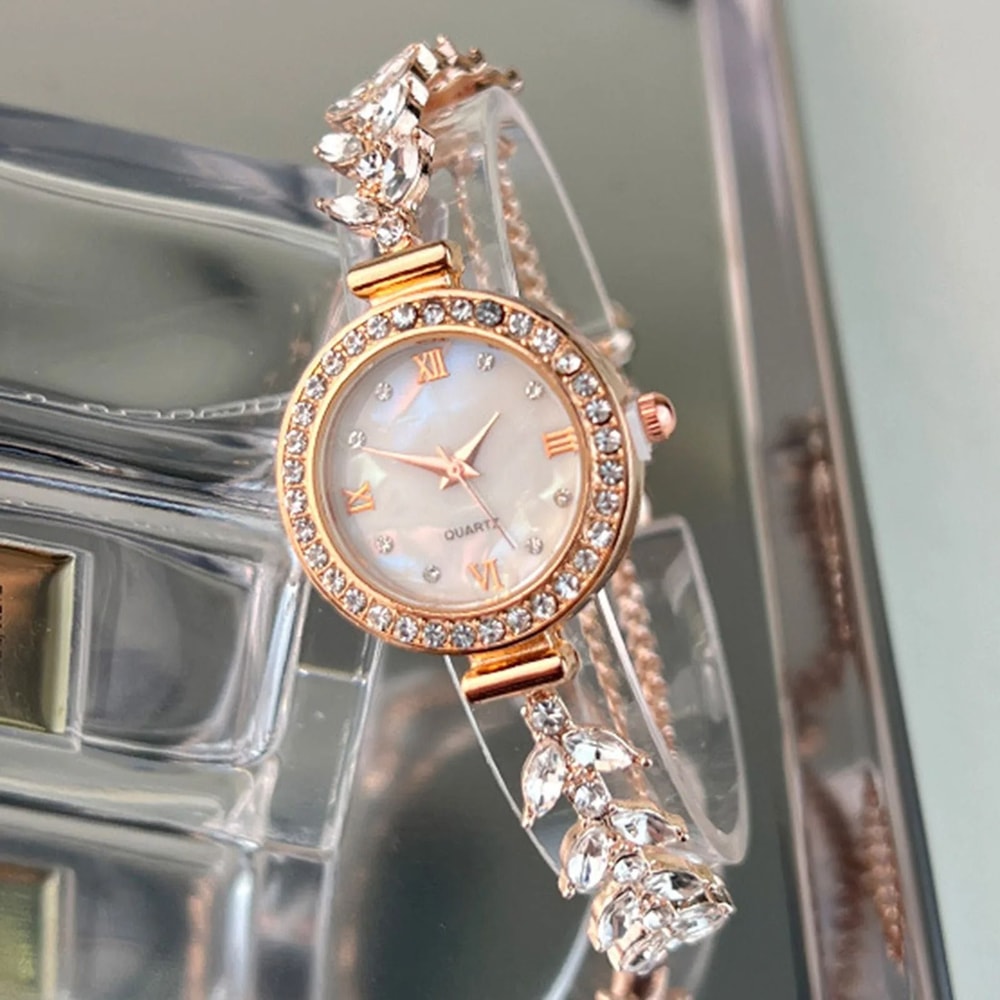 Womens Diamond Inlaid Quartz Crystal Wristwatch 5