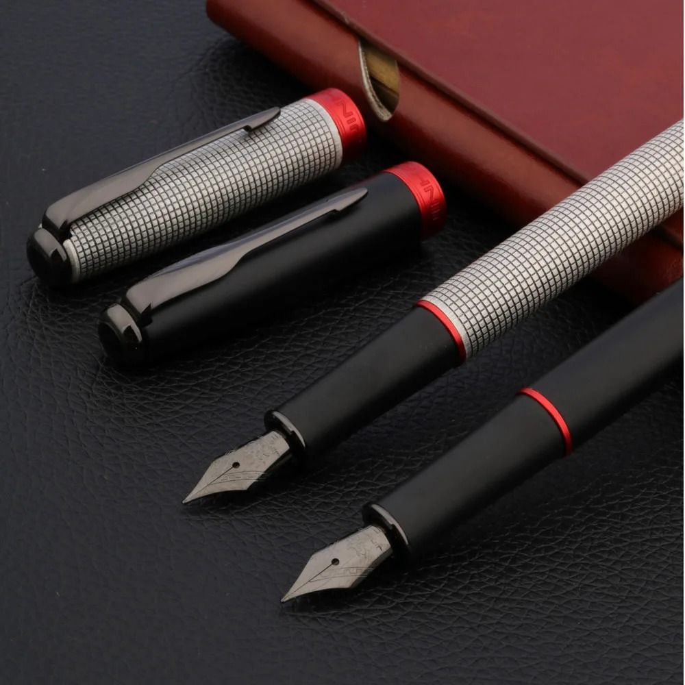 Heritage Checkered Metallic Script And Signature Pen 3