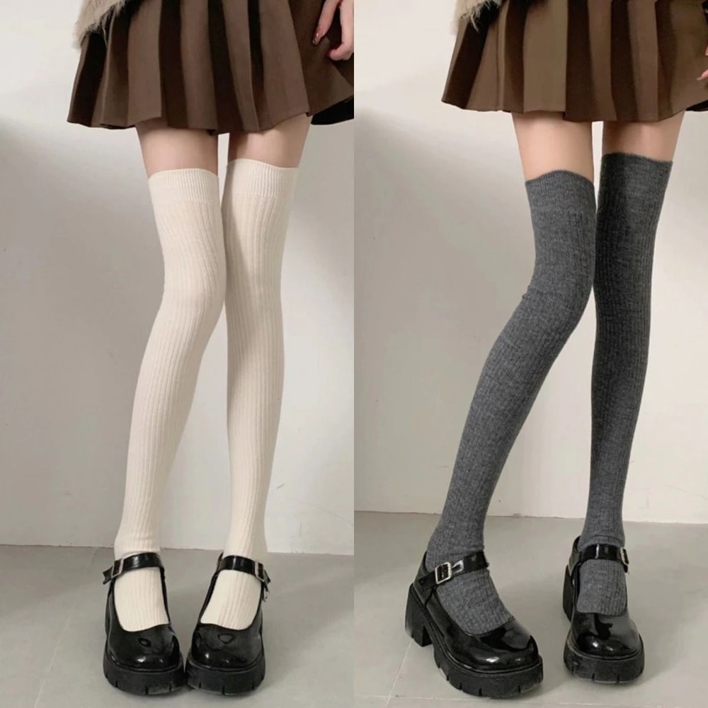 Vertical Texture Visual Lengthening Over Knee Socks 10
