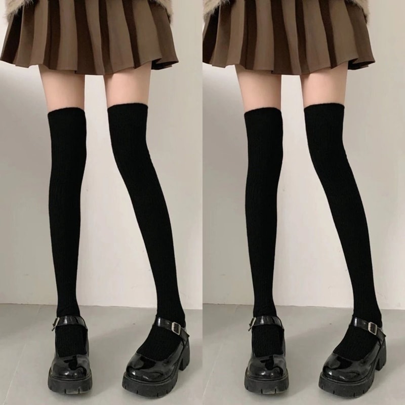 Vertical Texture Visual Lengthening Over Knee Socks 13