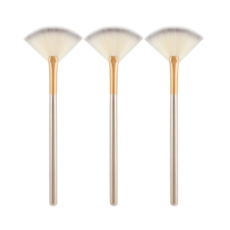 Ergonomic Fan Mask And Cosmetic Applicator 7