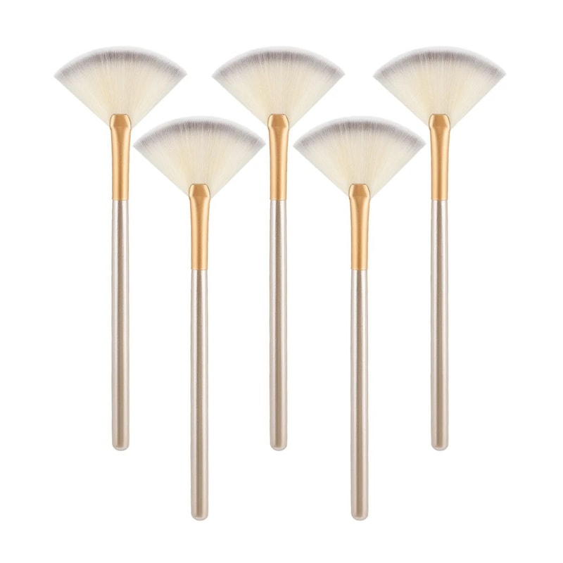 Ergonomic Fan Mask And Cosmetic Applicator 8