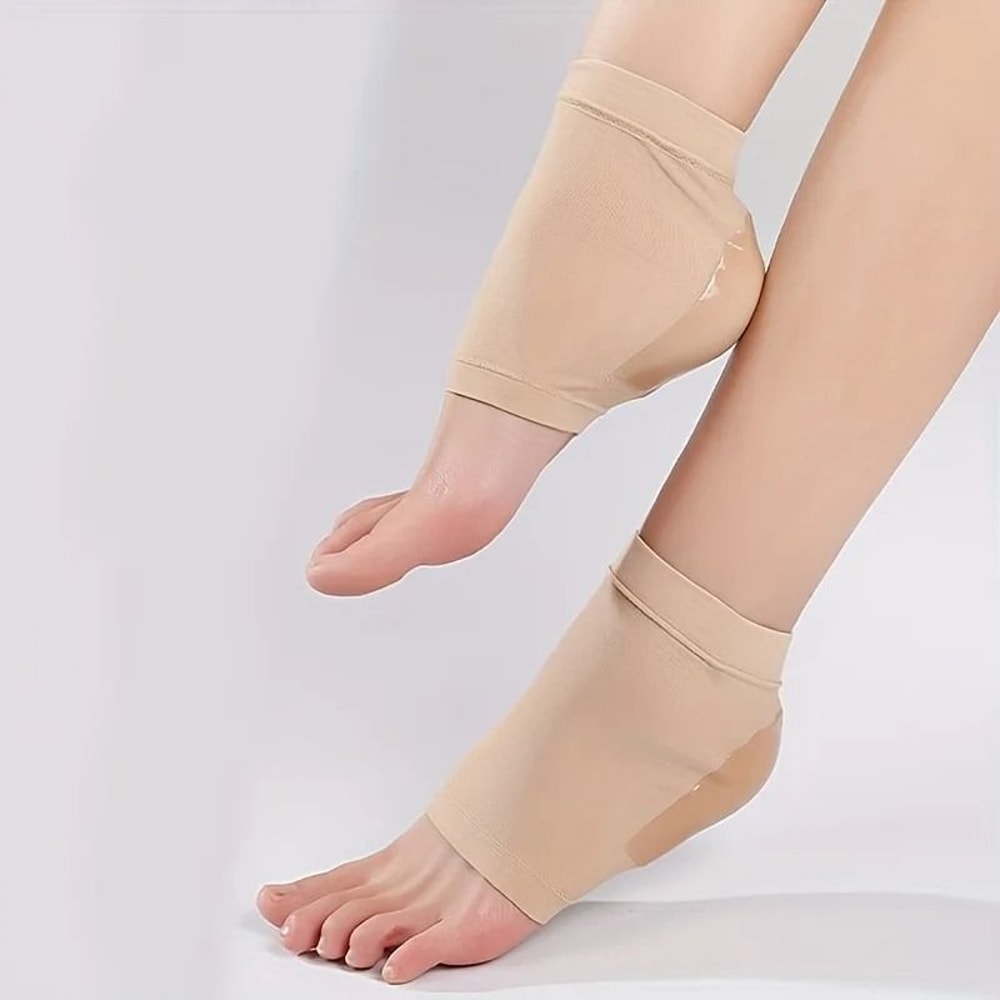 Aerated Silicone Moisture Retention Heel Sleeves 1