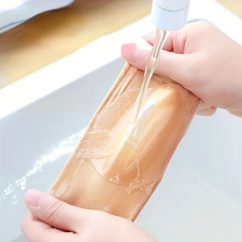 Aerated Silicone Moisture Retention Heel Sleeves 2