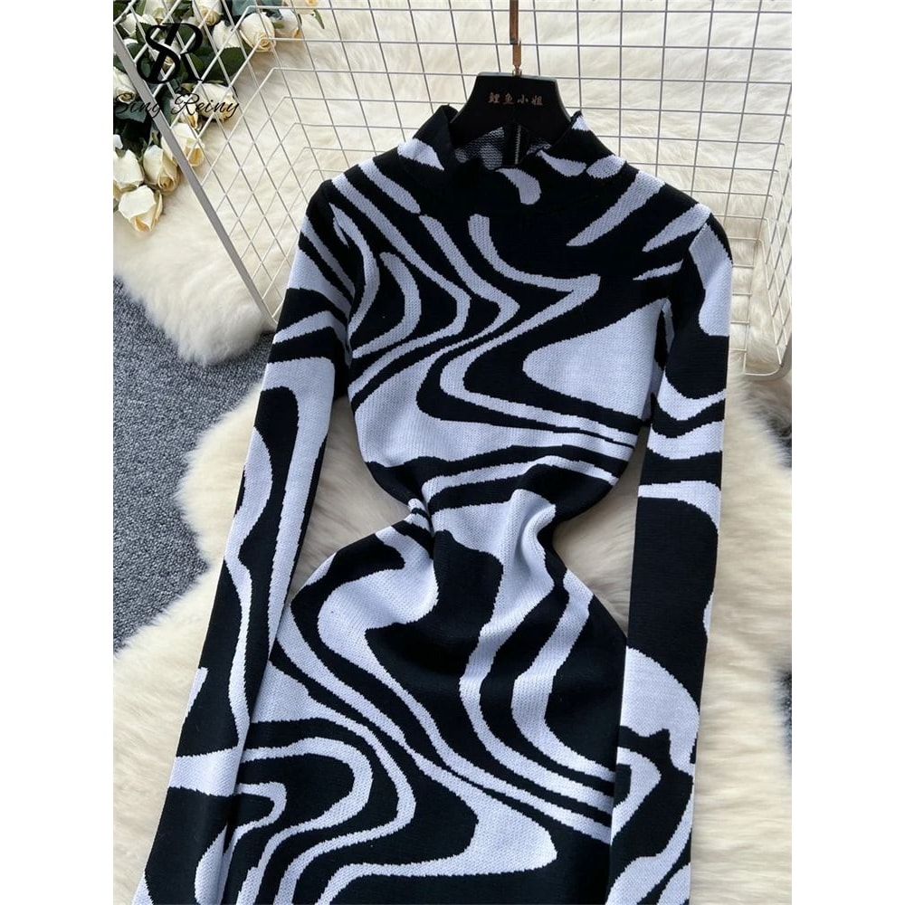 Geometric Print Zippered Bodycon Party Dress 4