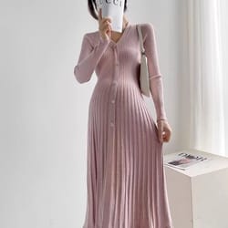 single breasted v neck fishtail maternity knit dress