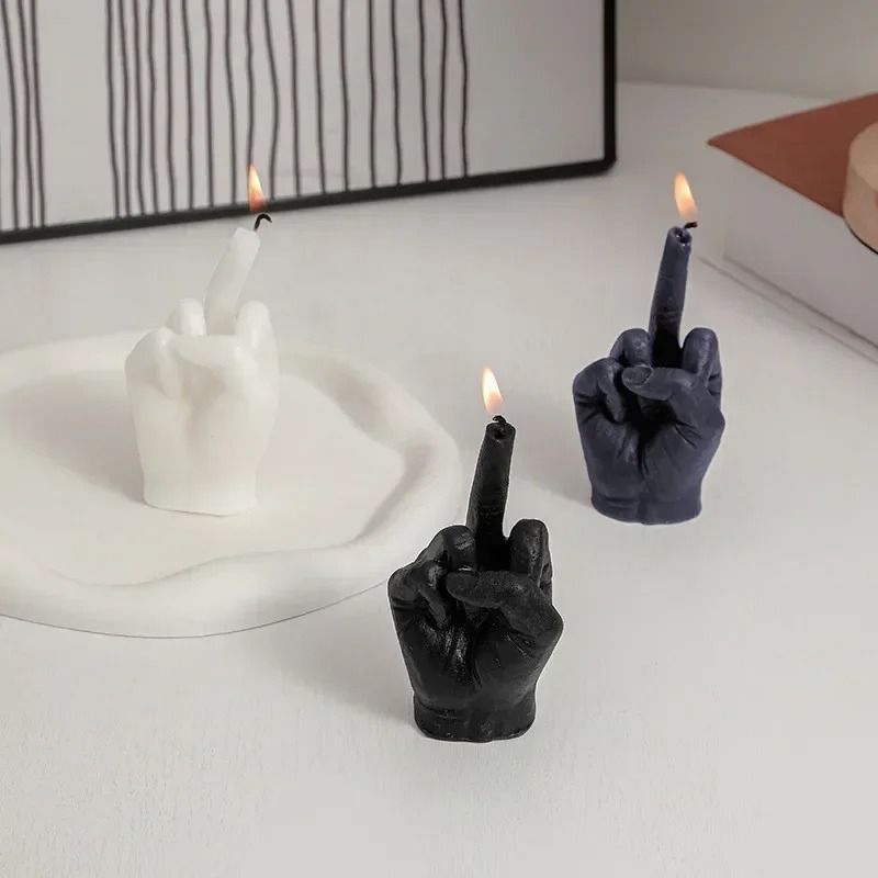 Creative Middle Finger Gesture Scented Candle 2