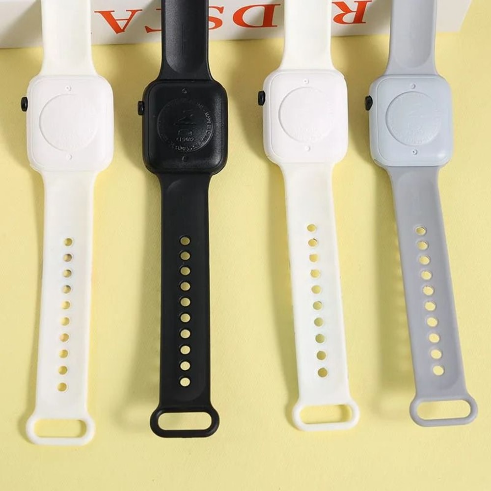 Character Theme LED Digital Timepiece For Children 3