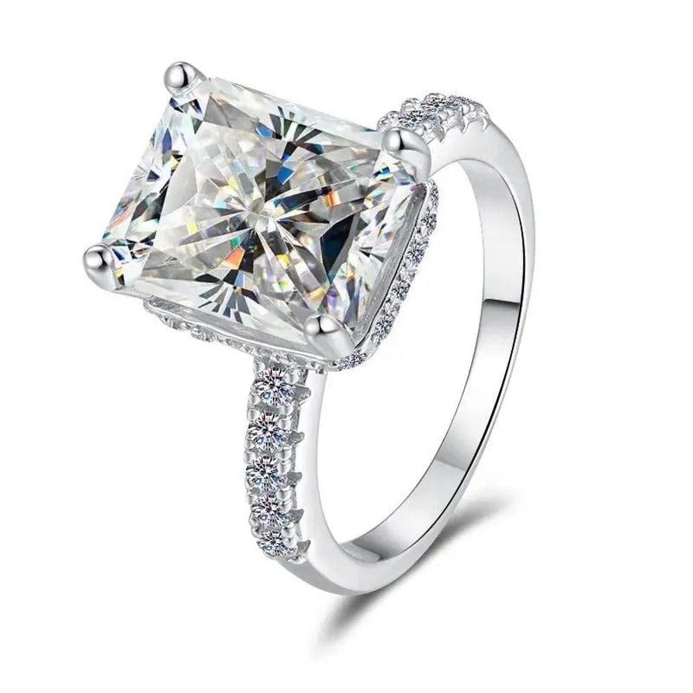 Customized Luxury Radiant Cut Moissanite Wedding Ensemble 0