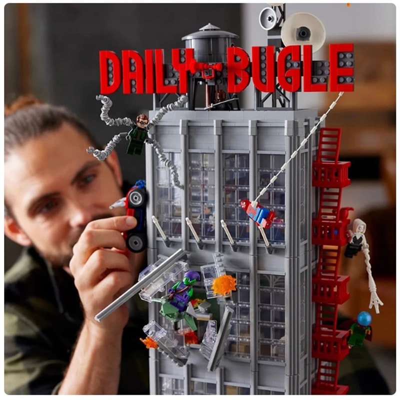 3772 Piece Metropolitan Newspaper Landmark Architectural Ensemble 4