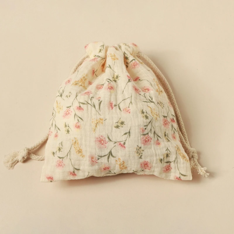 Bear Theme Cotton Muslin Pediatric Drawstring Shield 1