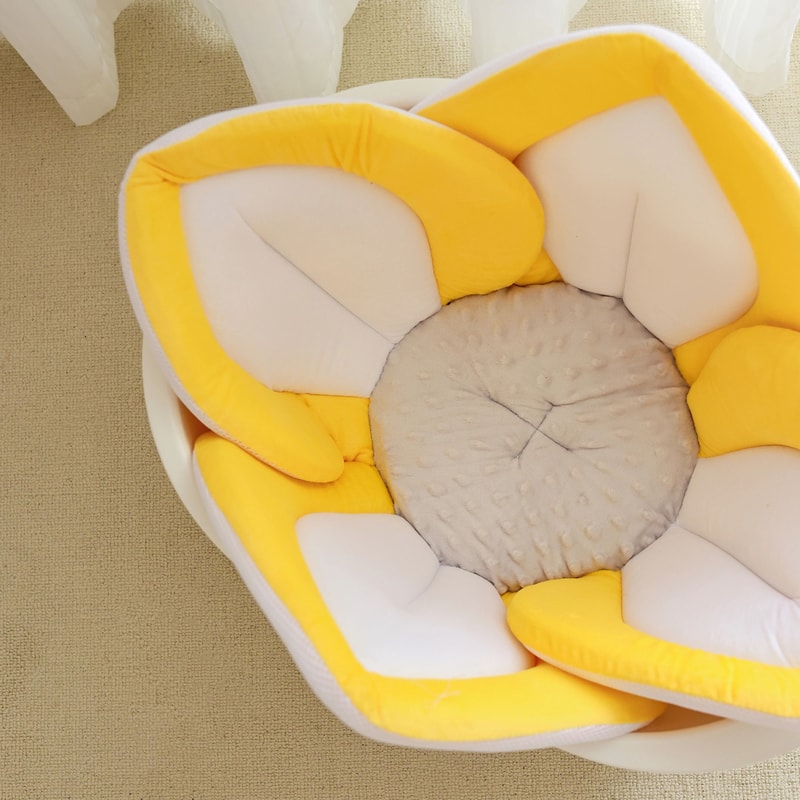 Lotus Petal Kids Flower Bath Mat 3