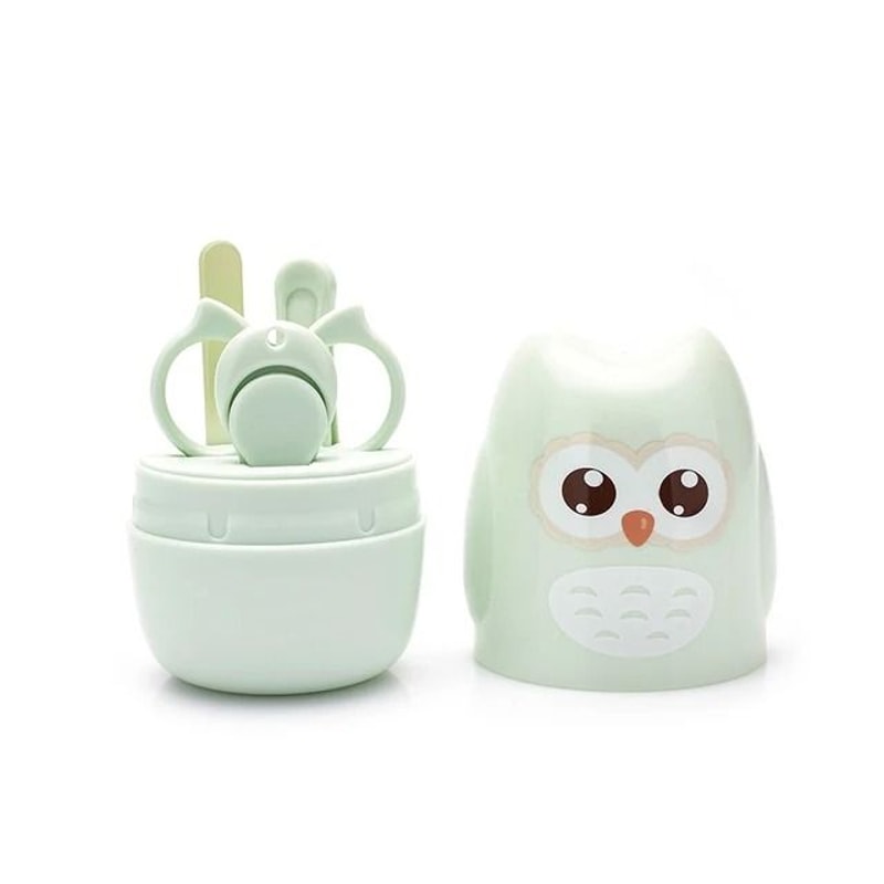 4 Piece Kids Portable Safe Nail Care Set 7