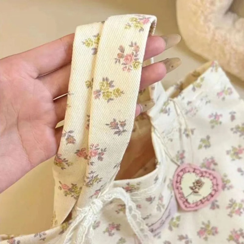 Aesthetic Lace Canvas Handbag 1