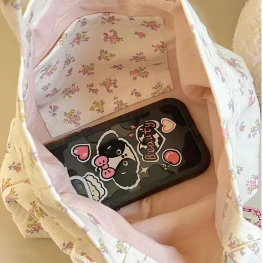 Aesthetic Lace Canvas Handbag 2