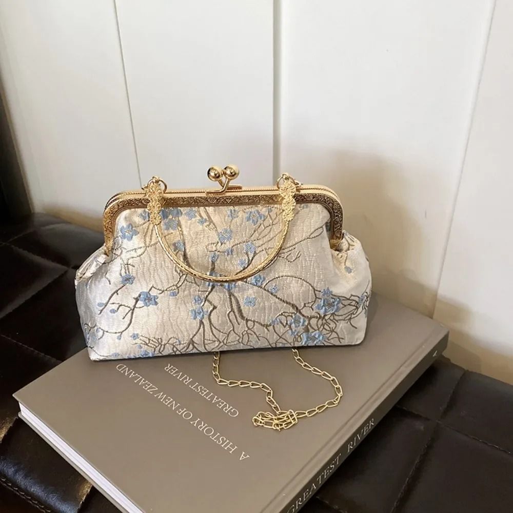 Vintage French Gold Velvet Evening Clutch 13