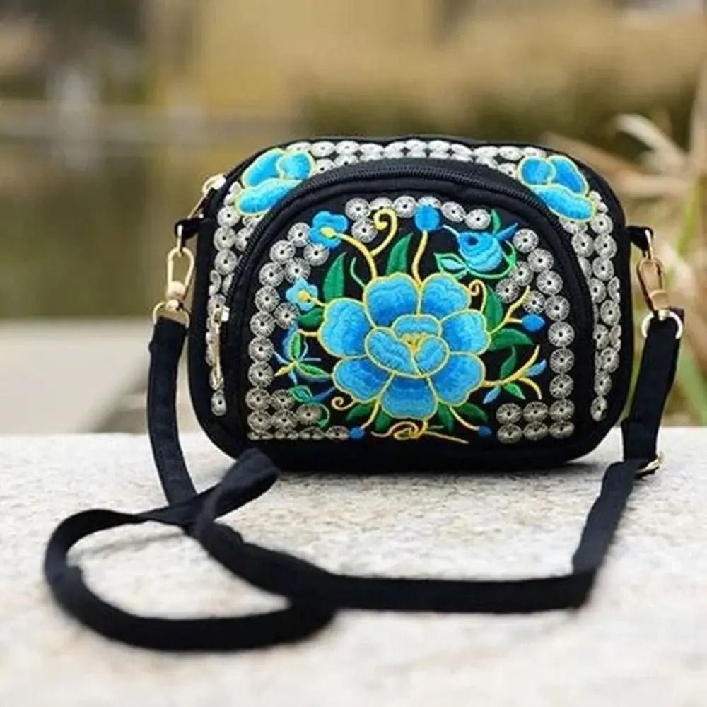 Ethnic Style Floral Embroidered Crossbody Bag 4