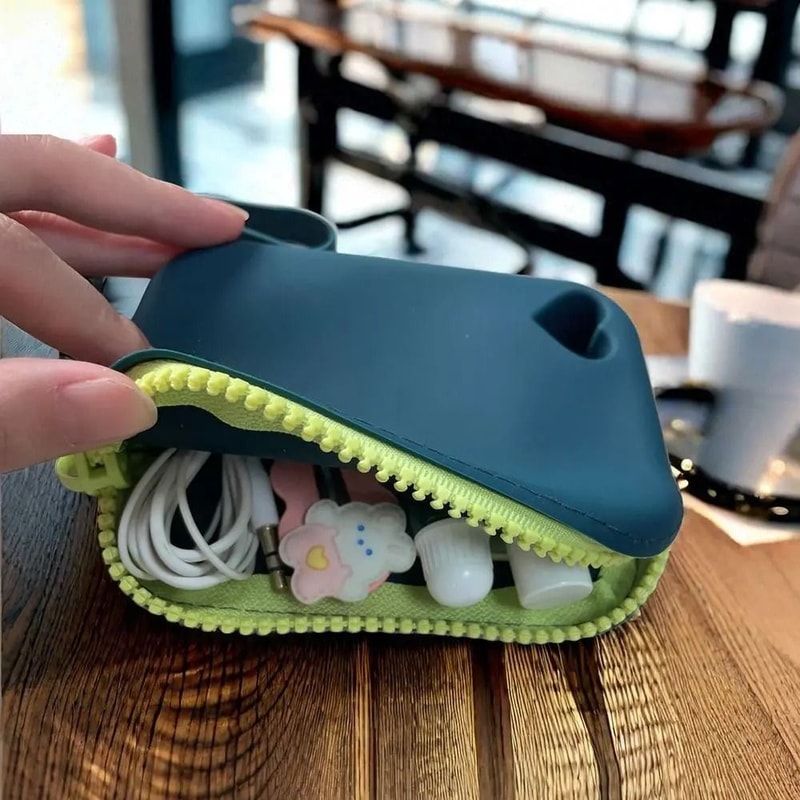 Portable Solid Color Silicone Coin And Earphone Purse 5