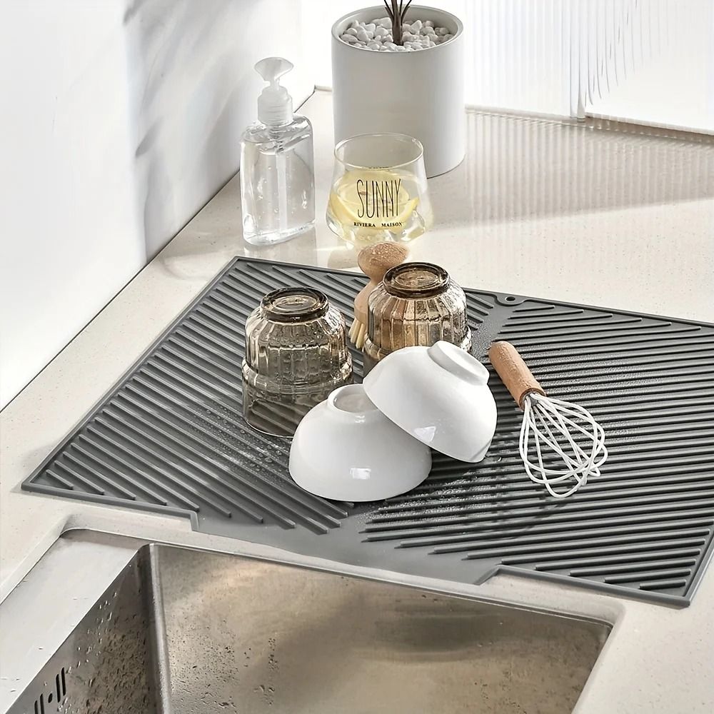 Non Slip Silicone Dish Drying Mat With Drainage Outlet 2