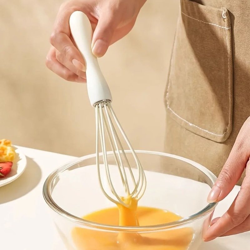 White Manual Silicone Kitchen Whisk 4