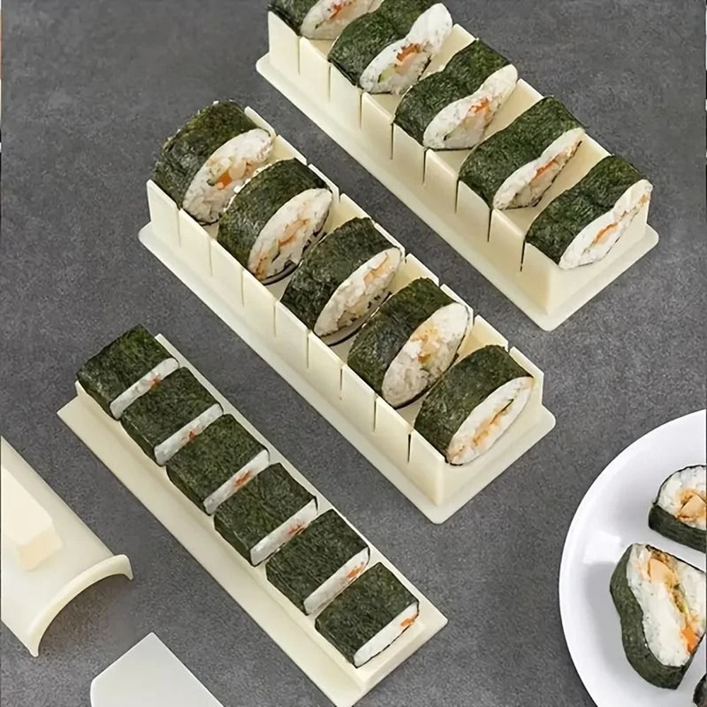 3 Piece DIY Sushi And Cake Roll Maker Set 0