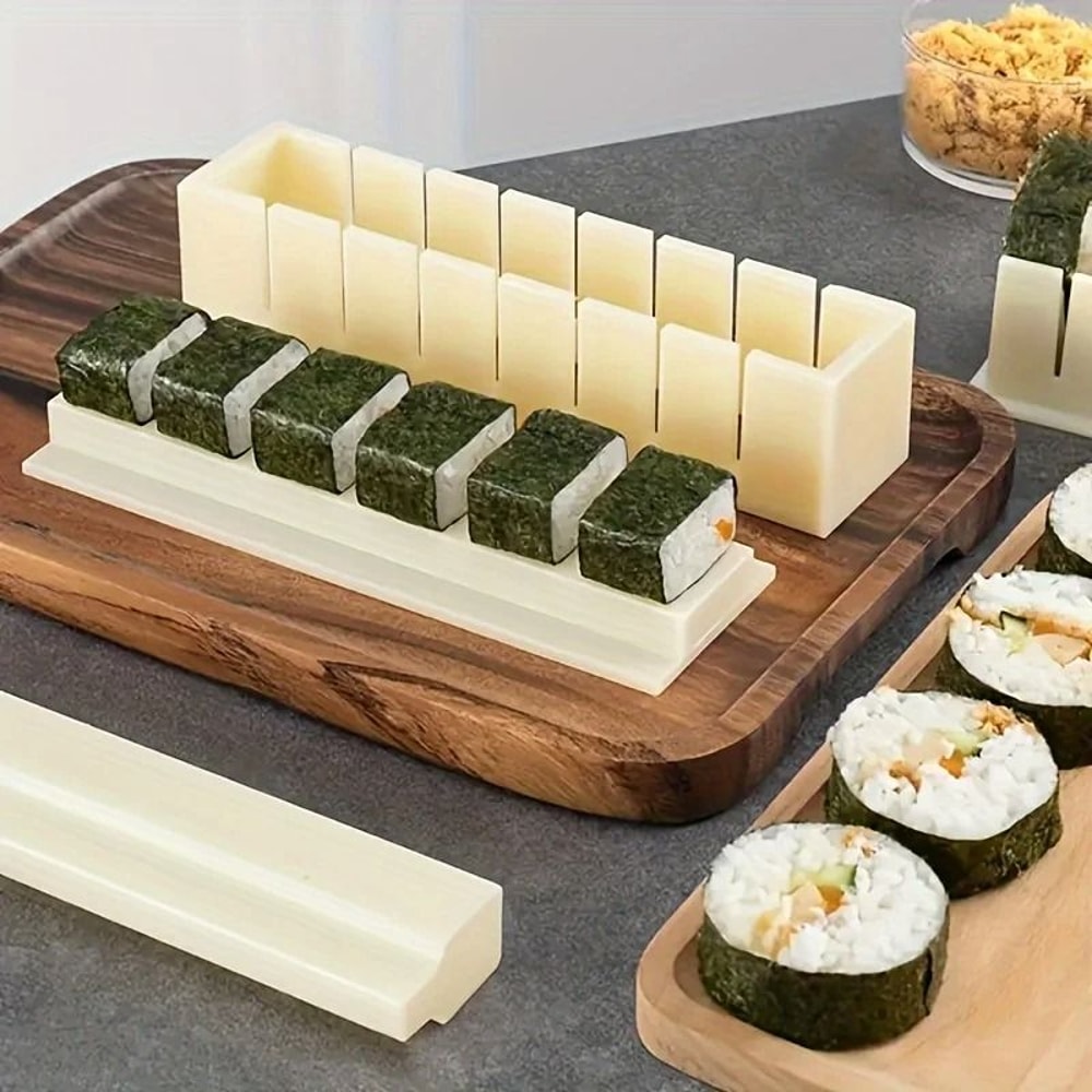 3 Piece DIY Sushi And Cake Roll Maker Set 4