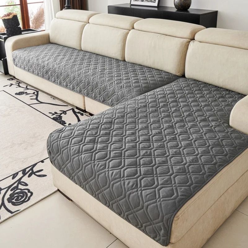 Universal Waterproof Pet Furniture Protective Shield 6