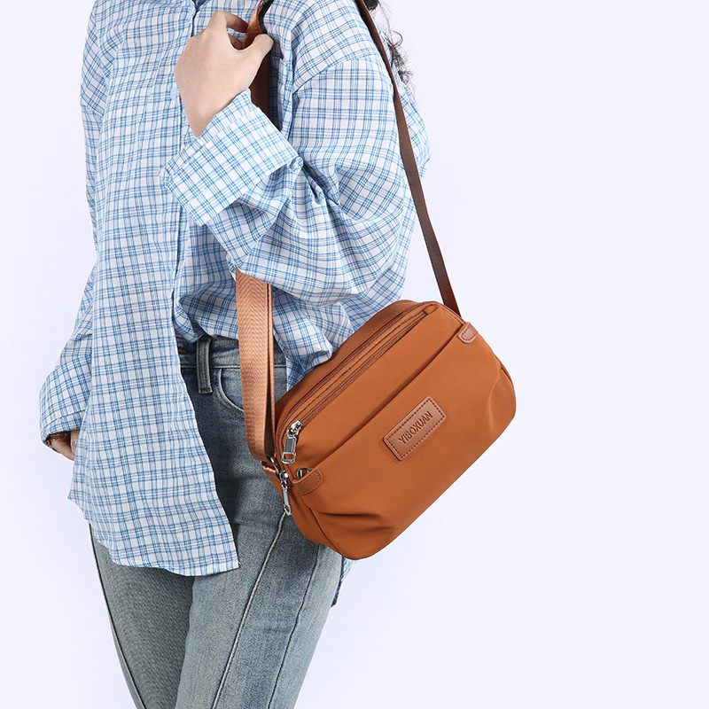 Trendy And Fashionable Womens Crossbody Bag Shopping Crossbody Moms Commuting Small Bag SingleShoul 2