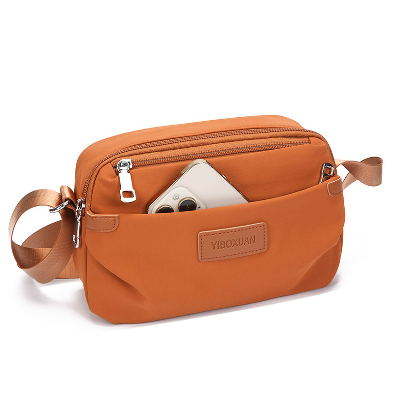 Trendy And Fashionable Womens Crossbody Bag Shopping Crossbody Moms Commuting Small Bag SingleShoul 4