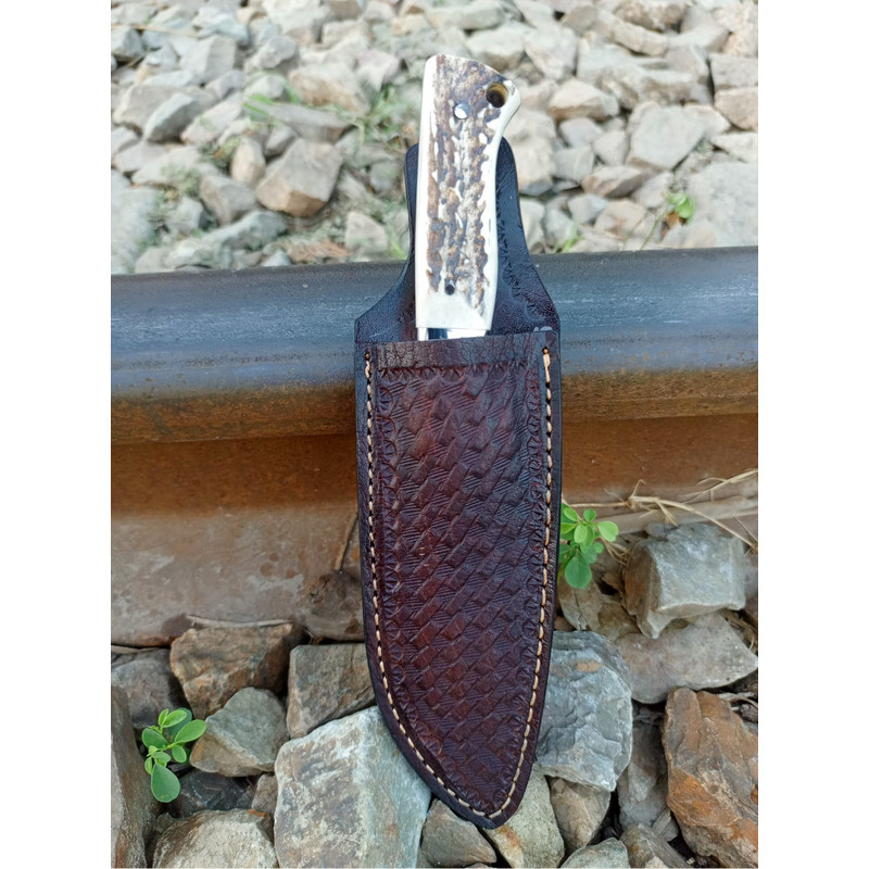 Hawks Edge Handmade D2 Steel Hunting Bushcraft Survival Knife 10 Stag Handle With Steel Bolsters 10