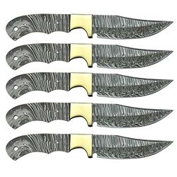 damascus hunting knife set of 5 | 10" overall, 5" blade, 5" handle | twist pattern blades with brass bolster | custom ha