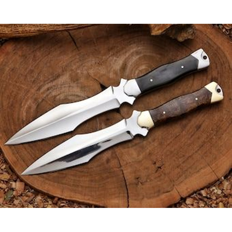 Set Of 2 Damascus Daggers  15 Overall 10 Blade 5 Handle  D2 Steel Blades With Brass  Steel Bolsters 0