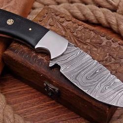 handmade damascus steel skinning knife set | 9" overall | 4.5" blade | mixed handles: black micarta, camel bone, ram hor