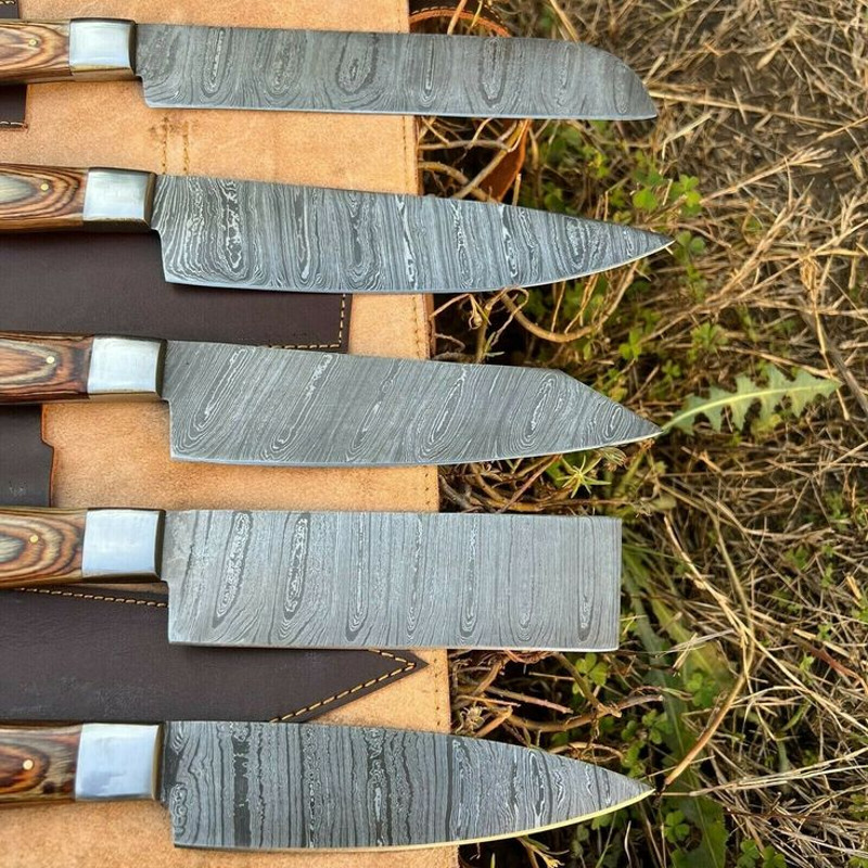 Handmade 5Piece Damascus Steel Chef Knife Set With Pakka Wood Handles  Luxury Kitchen Collection 1
