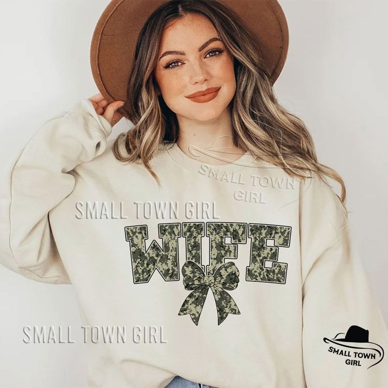 Hunting Wife Camo Bow Png Hunting Season Wife Shirt Design Camo Bow Design Sublimation Deer Duck Hu 2