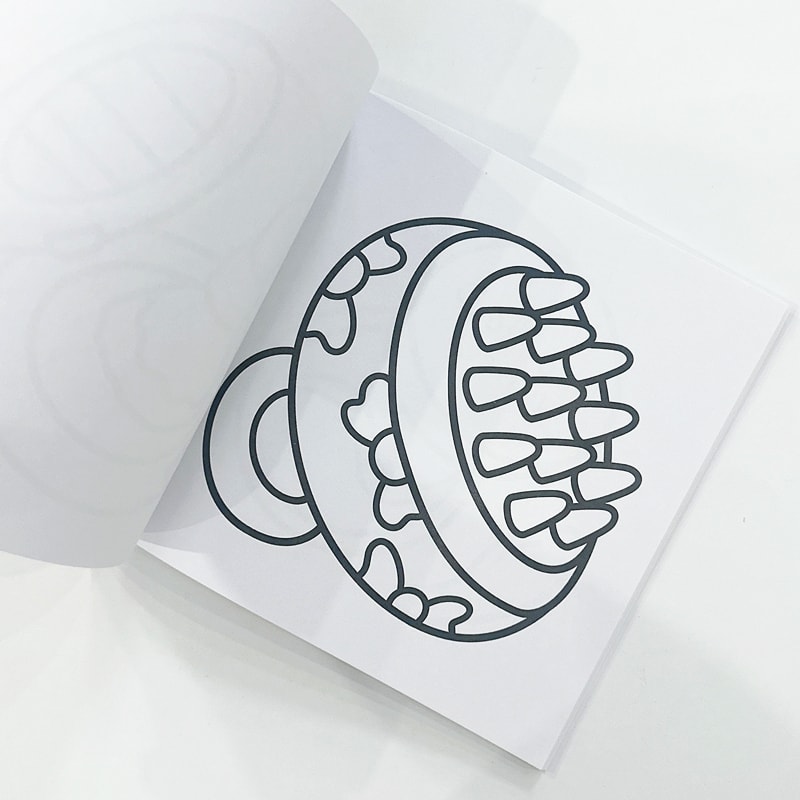 Glow Cosmetics Easy Bold Adult Coloring Book, Cute Design, Ideal Christmas Birthday Party Gift