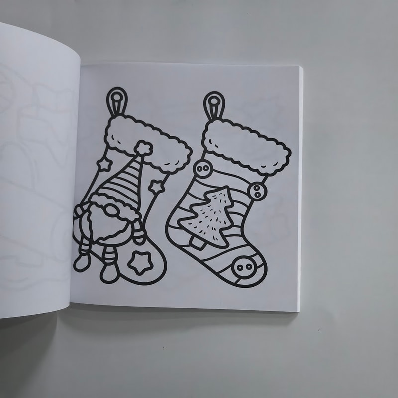 Cozy Girl Christmas Coloring Book for Adults, A Cute and Easy Drawing Book, The Perfect Gift for Party and Birthday