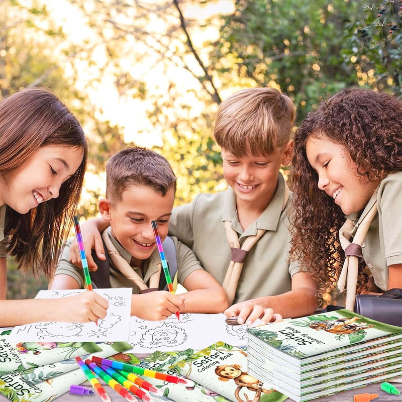 Jungle Animal Coloring Book, A Wonderful Birthday Gift for Children, Cartoon Colored Graffiti Drawing Book