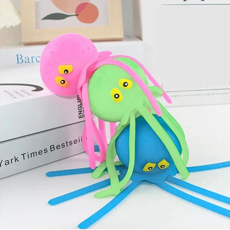 Octopus Sponge Bath Toy For Babies Water Absorbing Squeeze Toy For Bath Pool Play 5