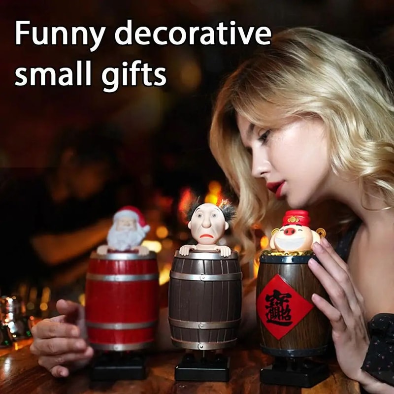 Funny Santa Barrel Cigarette Holder Box Wooden Prank Cigarette Dispenser For Christmas Gag Gifts 2