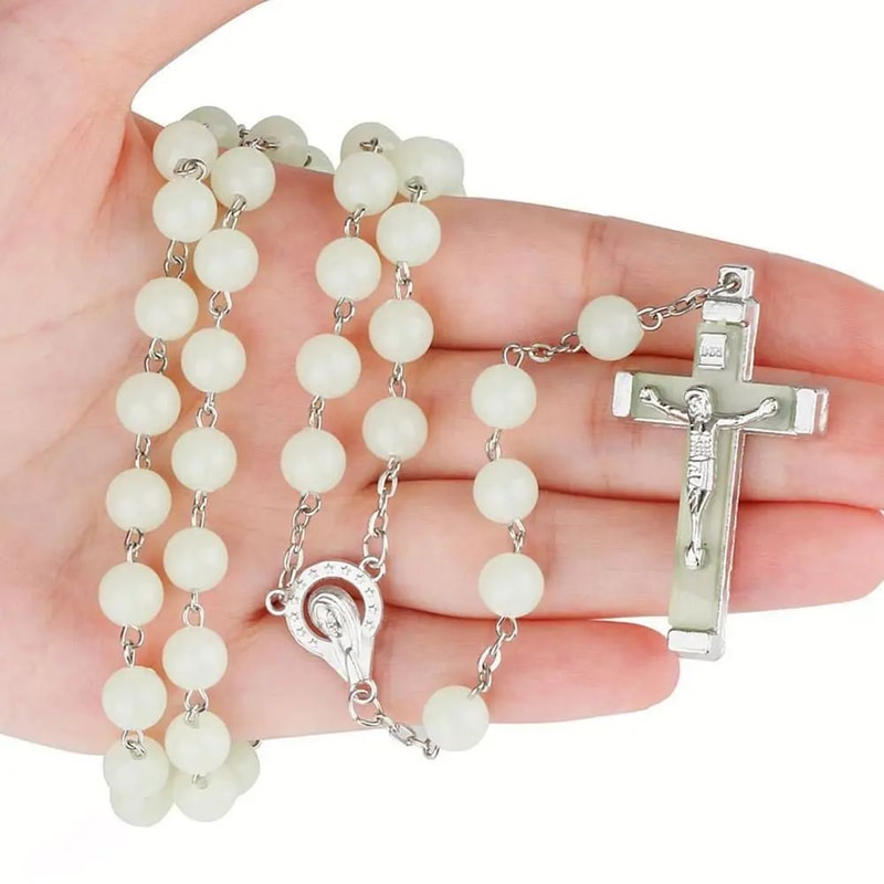 GlowintheDark Catholic Rosary Necklace With Cross Pendant Luminescent Jesus Prayer Beads Chain For 2