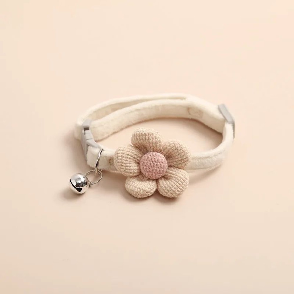 Cute Flower Cat Collar With Bell Adjustable Buckle Kitten Collar For Small Cats Small Dogs 4
