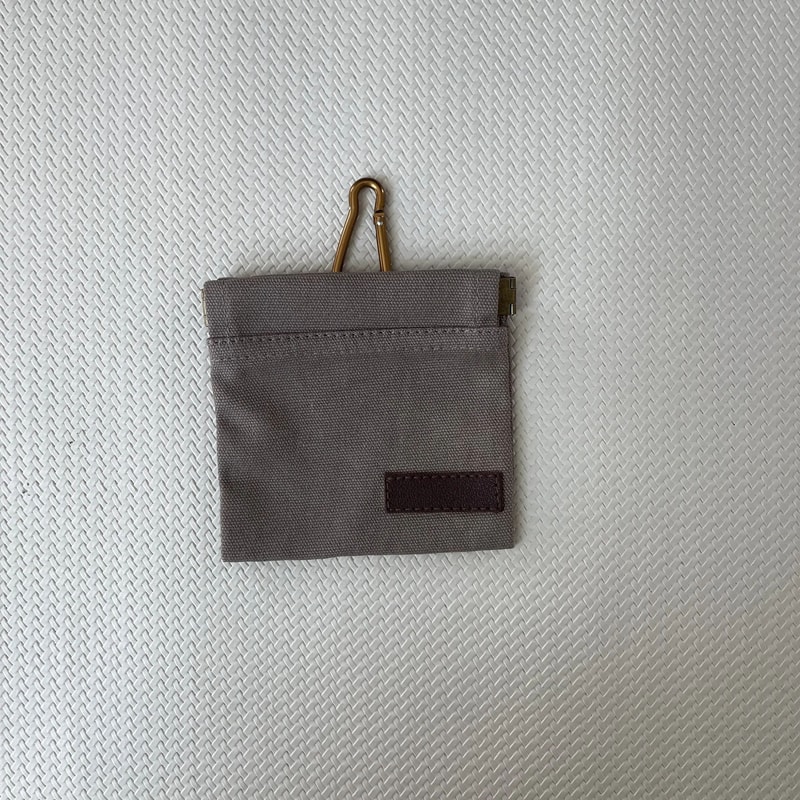 Large Capacity Dog Treat Waist Bag HandsFree Dog Walking Training Pouch With Snack Storage Poop Ba 7