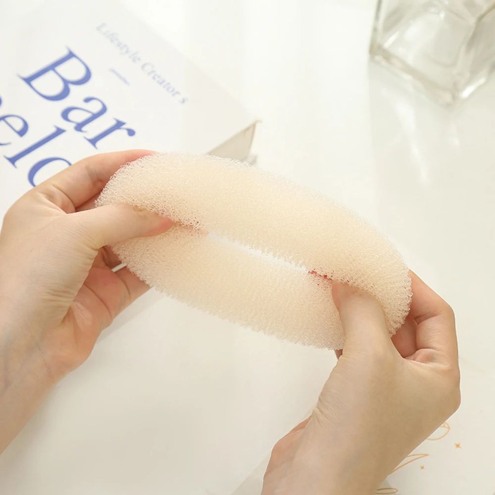 Korean Style Big Ring Hair Curler Headband Fluffy Volume Curling Tool For Women Easy Heatless Hair 4