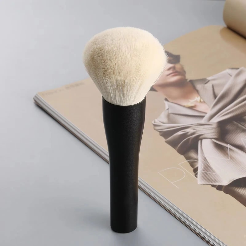 Professional Large Powder Makeup Brush For Flawless Traceless Blending Soft Concealer Beauty Tool F