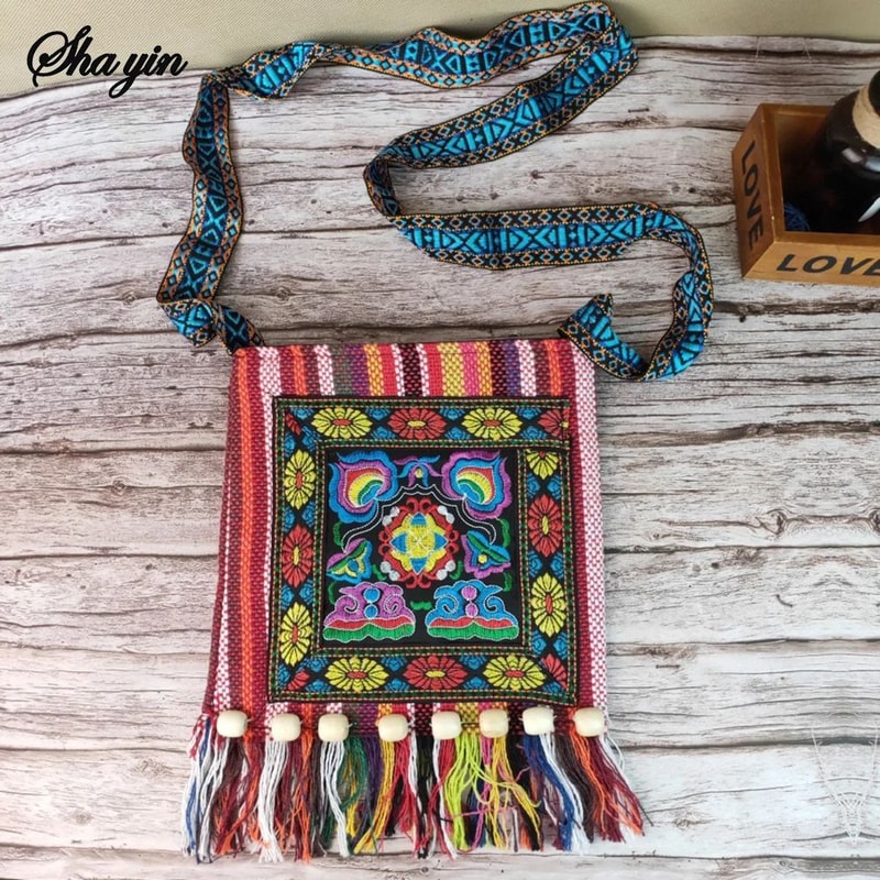 Retro Ethnic Embroidered Crossbody Bag Vintage Beaded Tassel Shoulder Purse For Women Handmade Wove 1