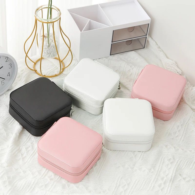 SingleLayer PU Leather Travel Jewelry Box Compact Zipper Organizer Case 1