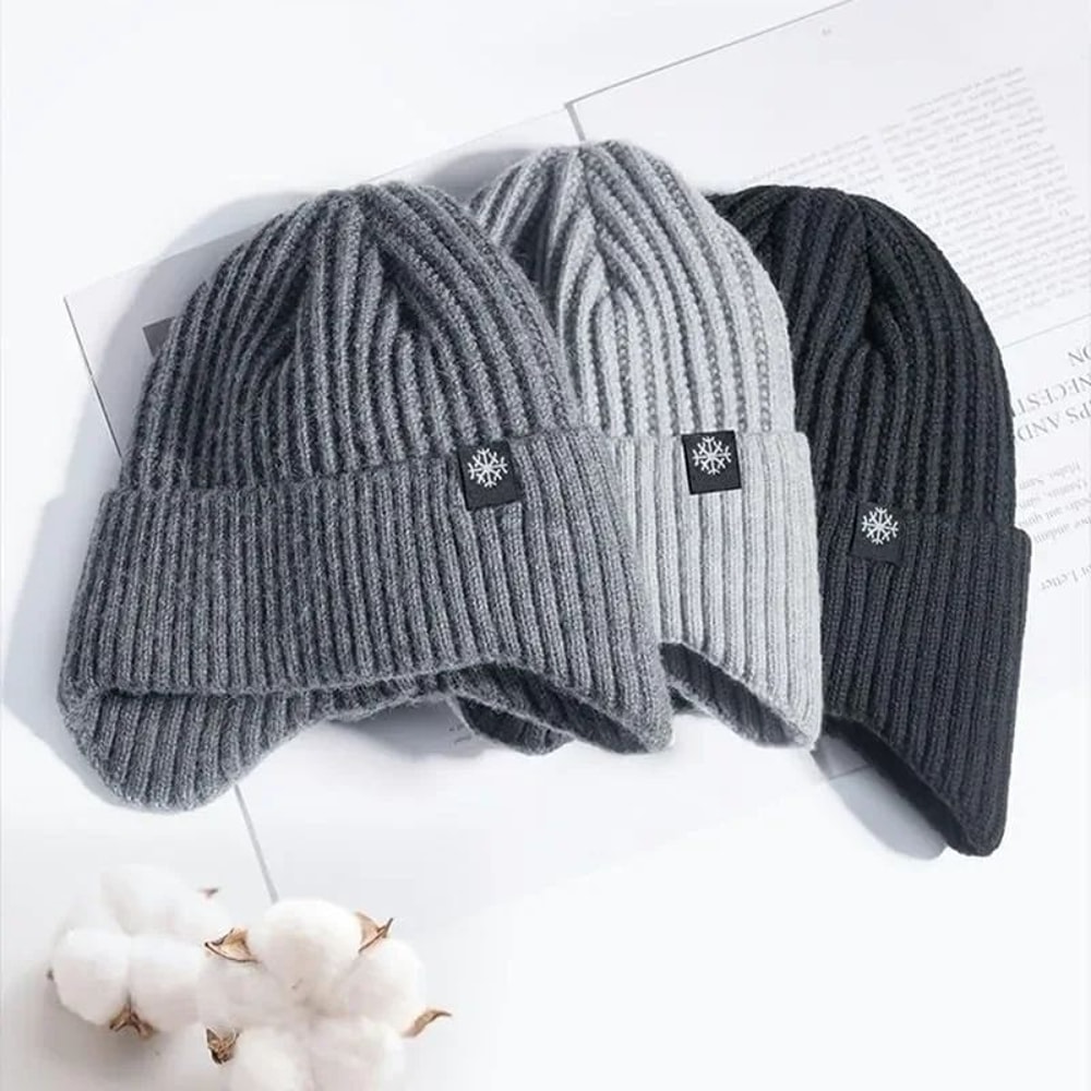 Mens Winter Knitted Peaked Hat Plush Faux Fur Lined Bomber Cap With Ear Protection 2