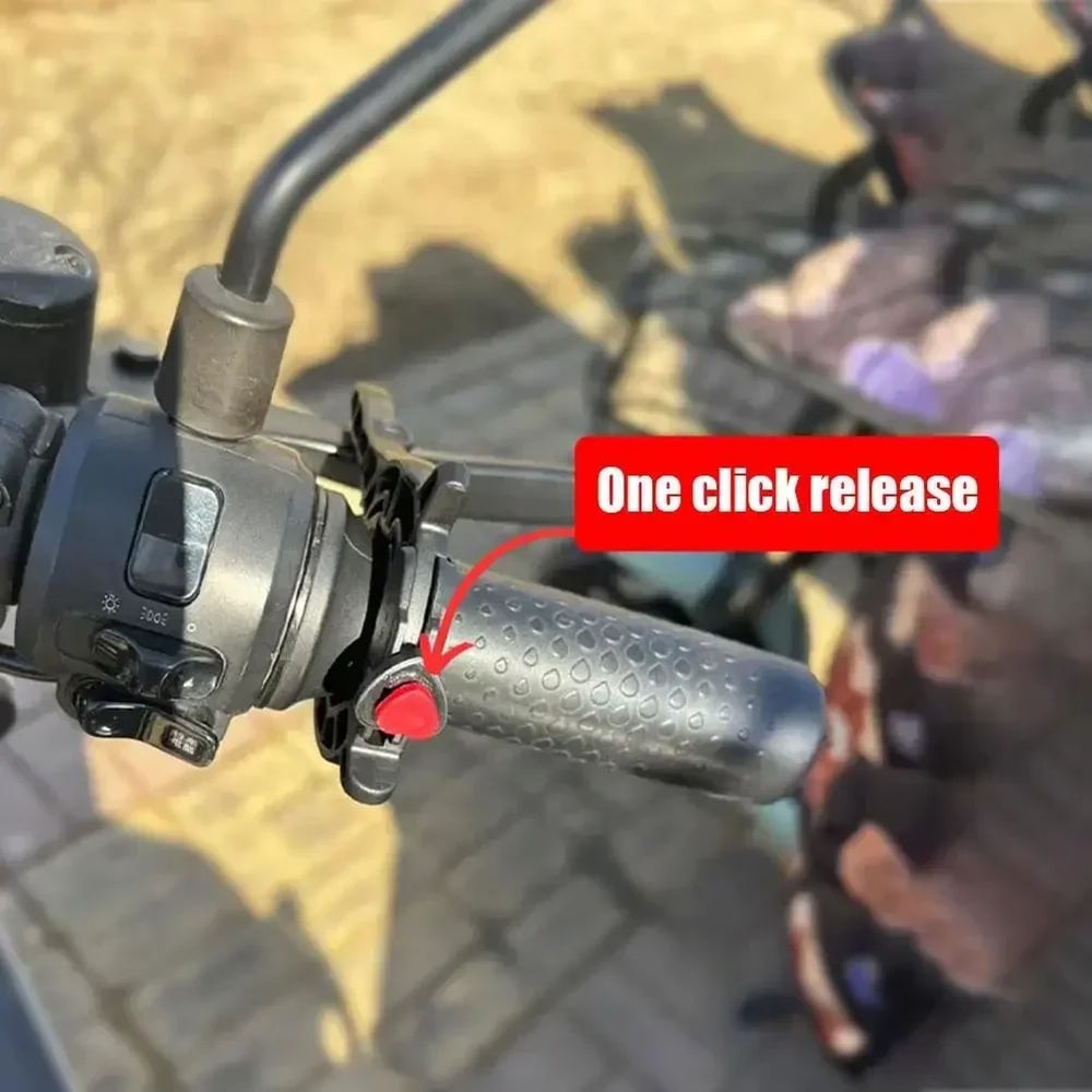 Motorcycle Throttle Cruise Control Clip Universal Handlebar Cruise Assist Accessory 3